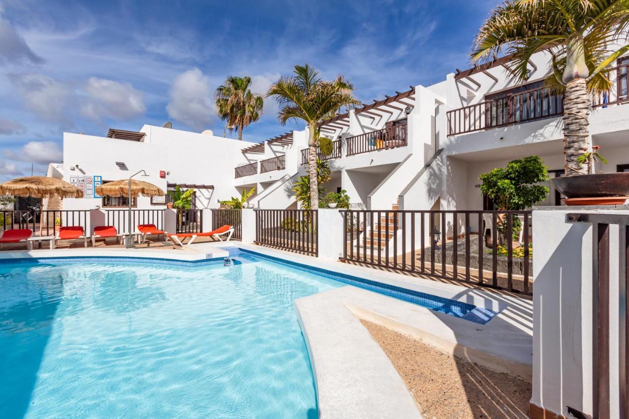 Apartamentos Las Lilas (Adults Only) Пуерто-дель-Кармен Екстер'єр фото